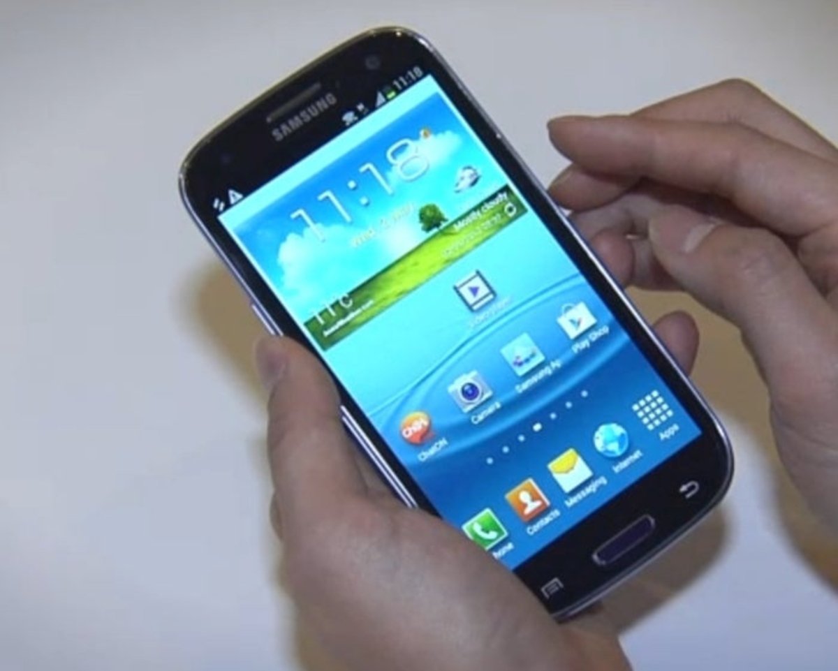 Игра на самсунге установленные. Samsung андроид s3. Samsung Galaxy s1 Android 2.1. Самсунг s в 2012. Смартфон 2012 самсунг.