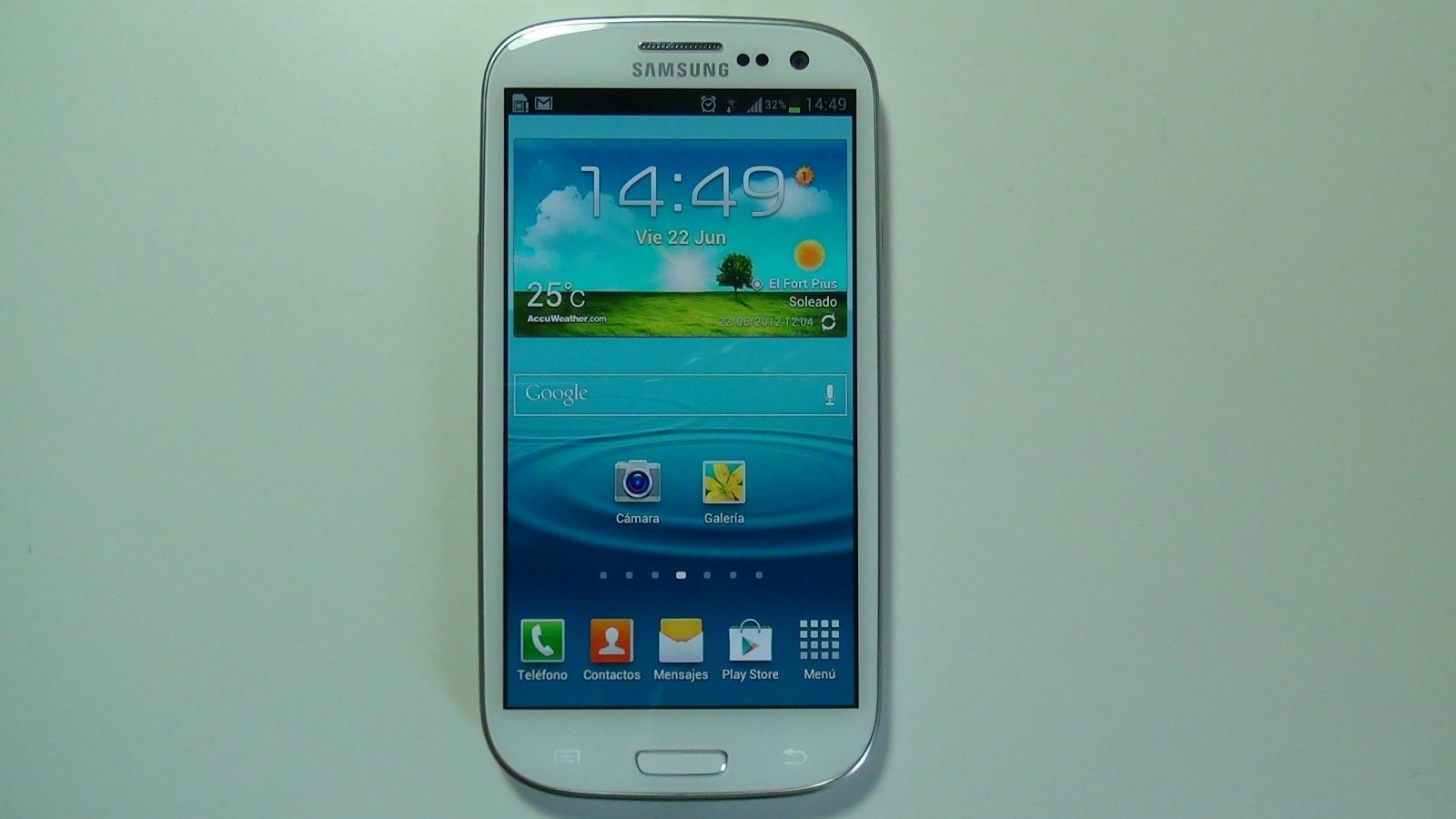 Imagen frontal del Samsung Galaxy S III