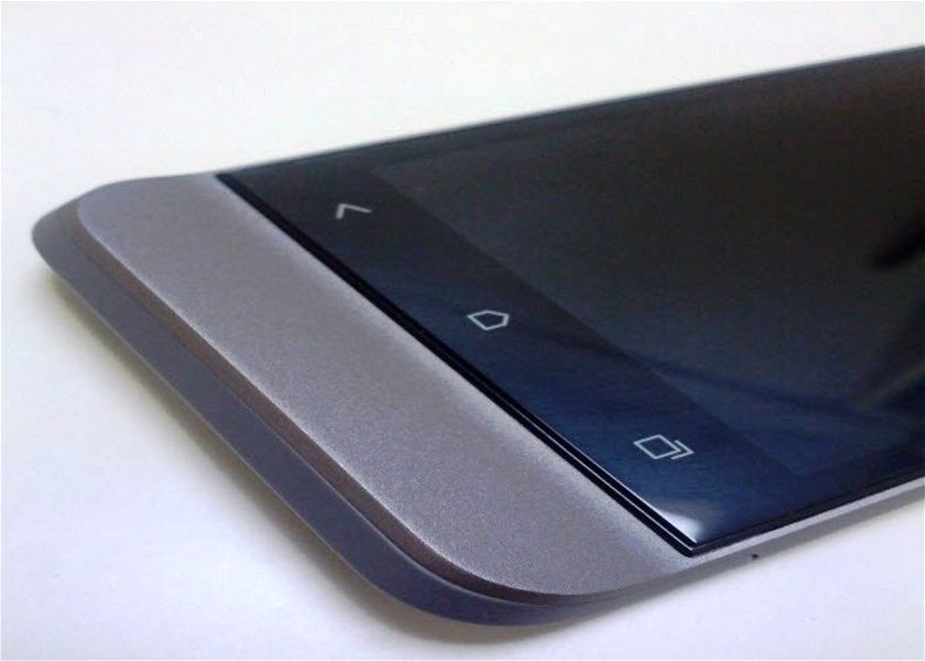 Botones táctiles HTC One V