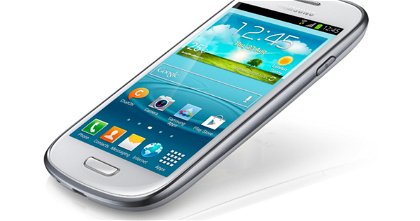 Samsung presenta el Galaxy S III mini, el nuevo hermano "pequeño" del Galaxy S III