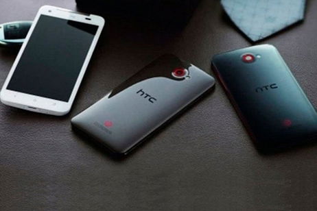 Conocemos las primeras fotos oficiales del HTC Deluxe DLX Conocemos las primeras fotos oficiales del HTC Deluxe DLX
