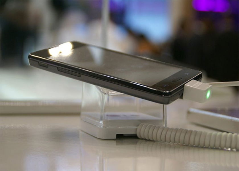 MWC 2013 | LG L5 II, el mediano de una nueva familia algo saturada