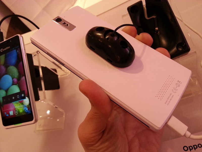 MWC 2013 | El Oppo Find 5 posa ante nuestra cámara en el MWC de Barcelona
