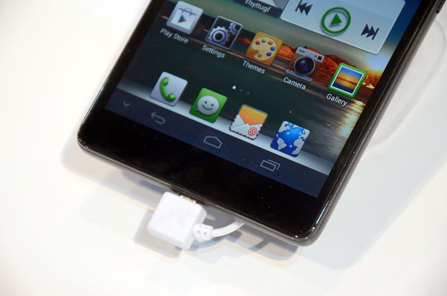 Huawei Ascend Mate detalle