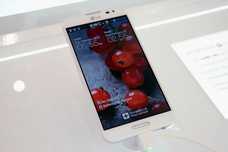 El LG Optimus G Pro se actualiza con su propio Value Pack, y lo vemos en vídeo El LG Optimus G Pro se actualiza con su propio Value Pack, y lo vemos en vídeo