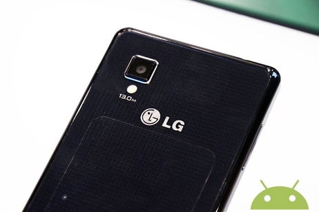 Enfrentados por el LG Optimus G, ¡el primer feelphone en el ring! Enfrentados por el LG Optimus G, ¡el primer feelphone en el ring!