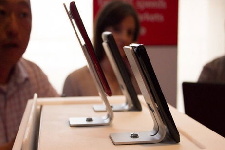 Nuevas imágenes del Motorola Droid 4: Un Razr con teclado físico Nuevas imágenes del Motorola Droid 4: Un Razr con teclado físico