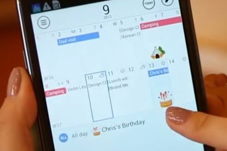 SolCalendar, bello y funcional calendario con pegatinas SolCalendar, bello y funcional calendario con pegatinas