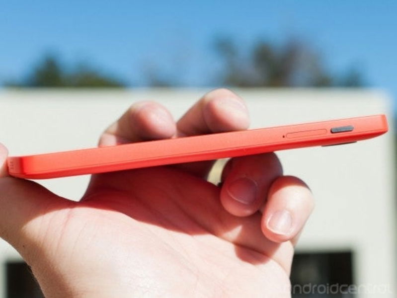 Vídeo unboxing del Google Nexus 5 rojo brillante