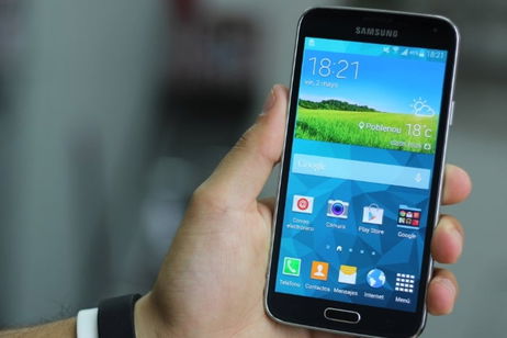 Analizamos en vídeo el Samsung Galaxy S5, el nuevo gama alta de Samsung