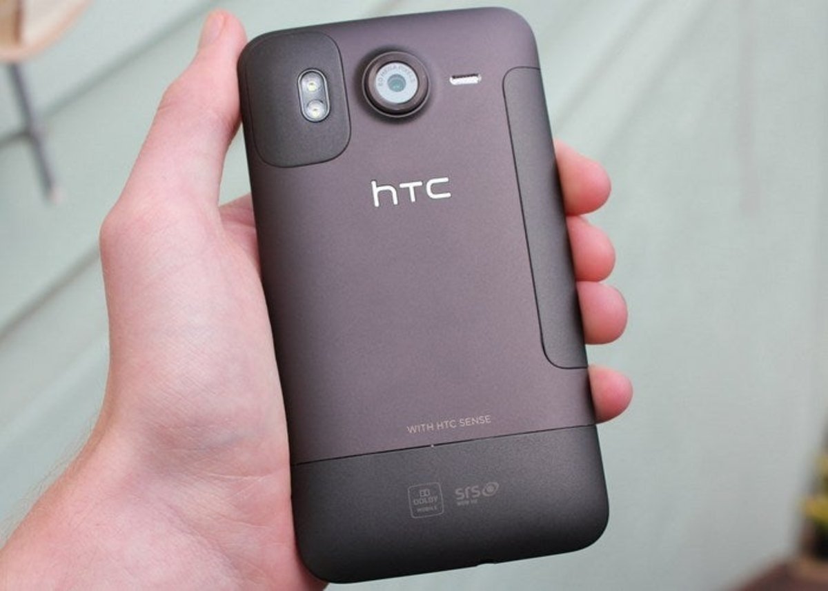 Imagen trasera del HTC Desire HD