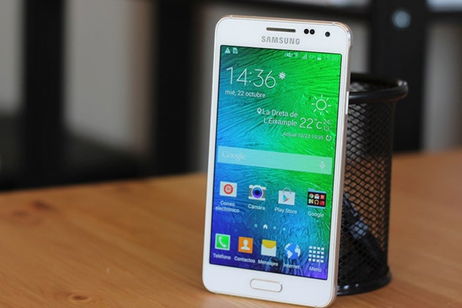 Recordando al Samsung Galaxy Alpha, cuando Samsung quiso hacer un iPhone