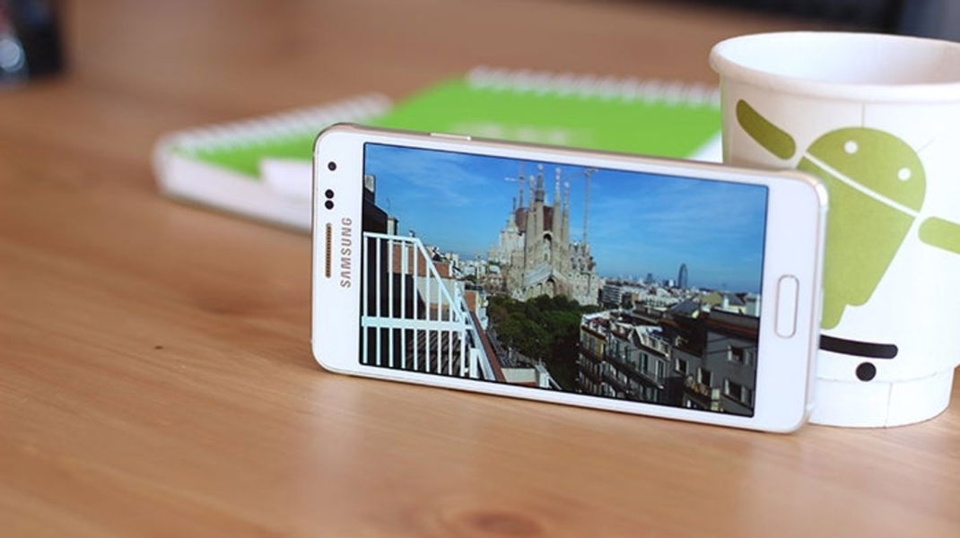 Pantalla del Samsung Galaxy Alpha