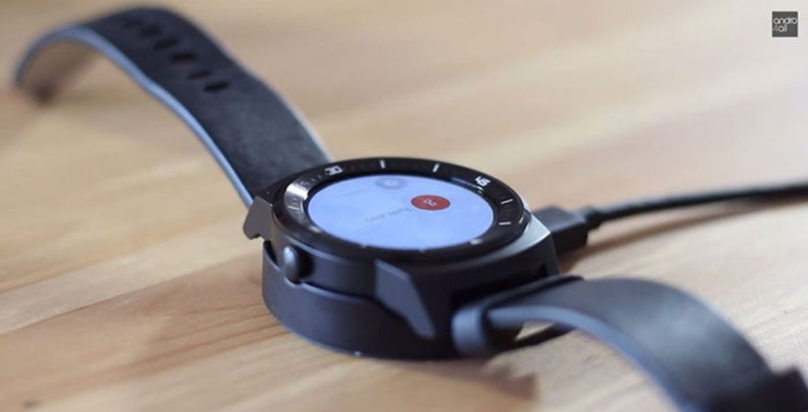 LG G Watch R en base de carga