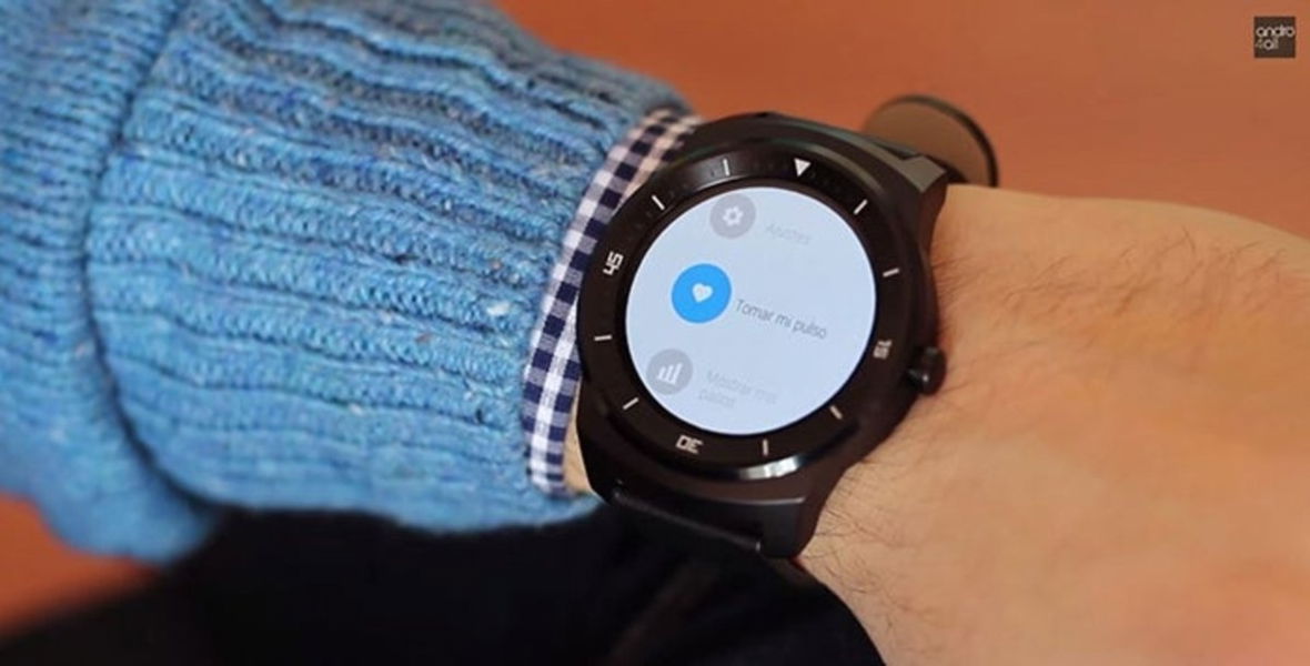 LG G Watch R encendido