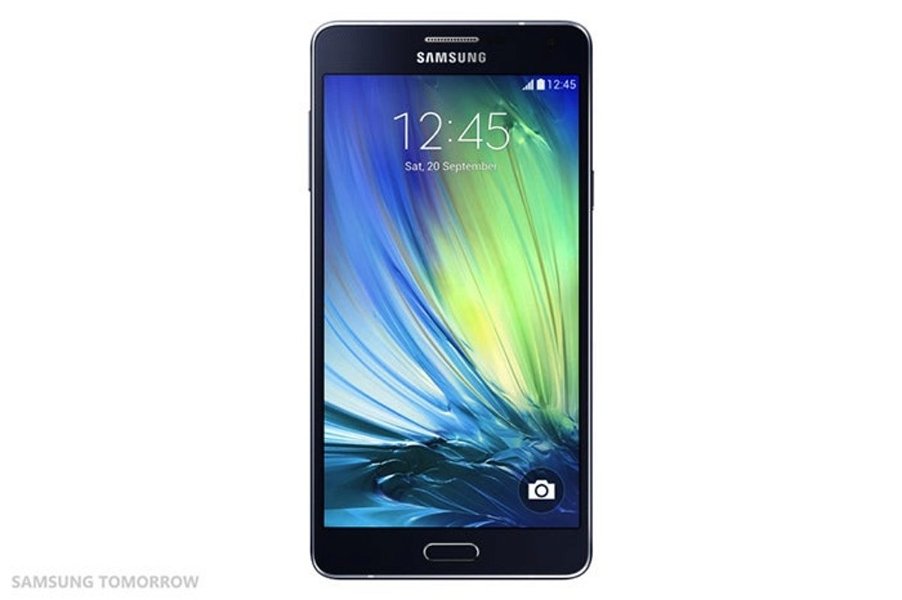Samsung Galaxy A7 en color negro, de frente