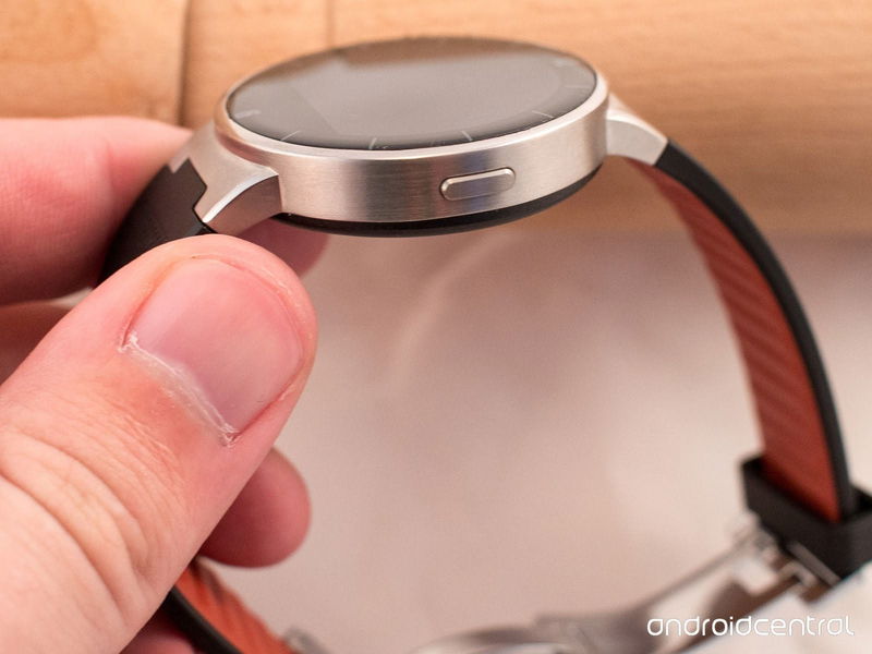 Así es el Alcatel OneTouch Watch, su reloj inteligente de bajo coste