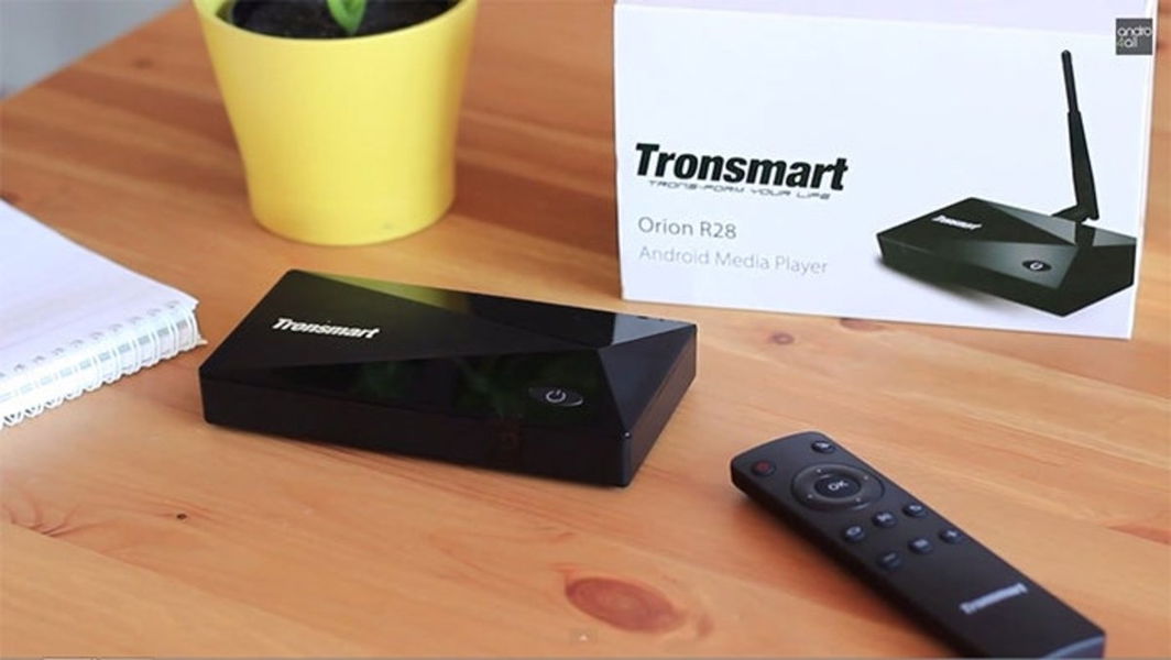 Plano general del Tronsmart Orion R28 con mando