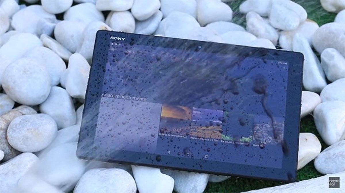 Resistencia al agua en la Sony Xperia Z4 Tablet