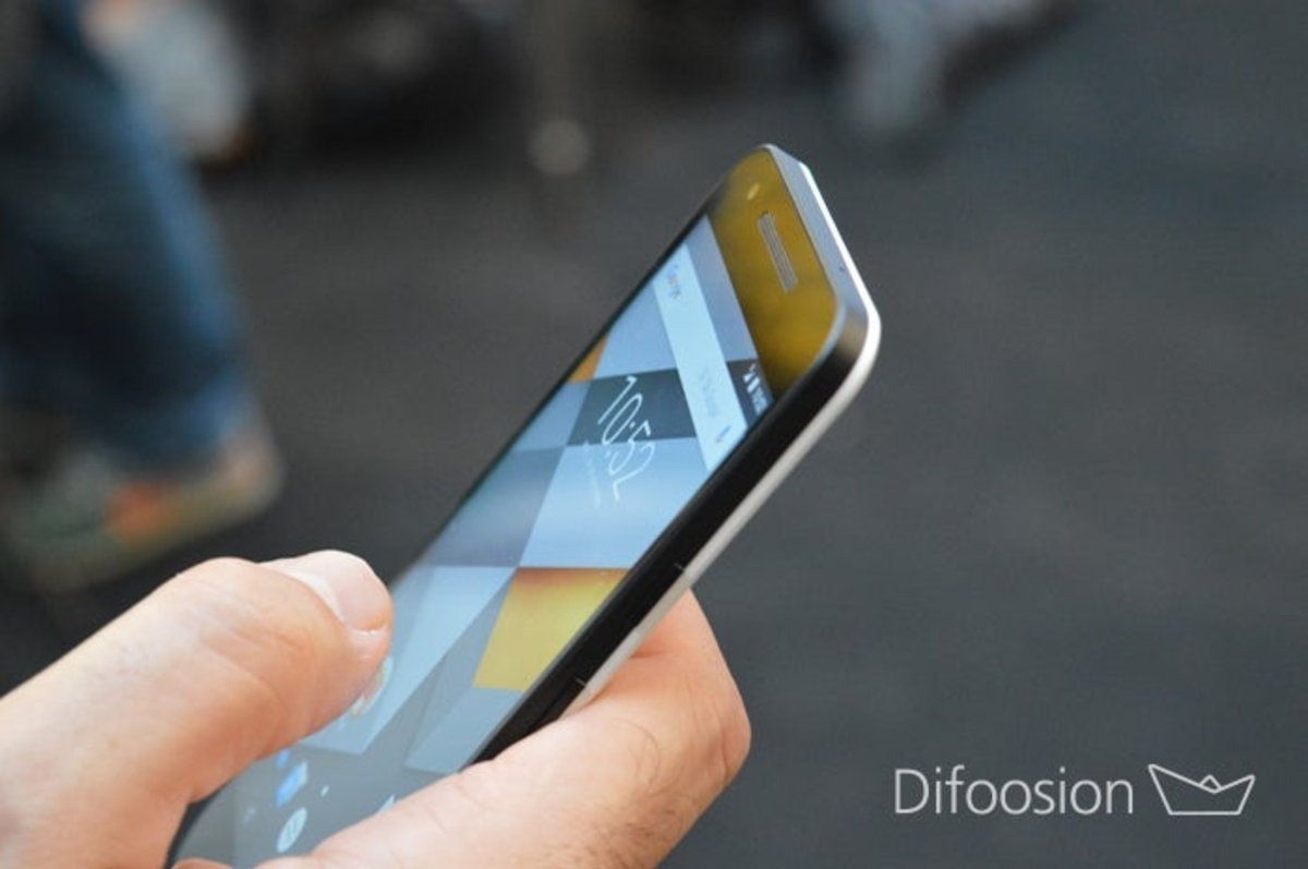 Nexus 5x laterales