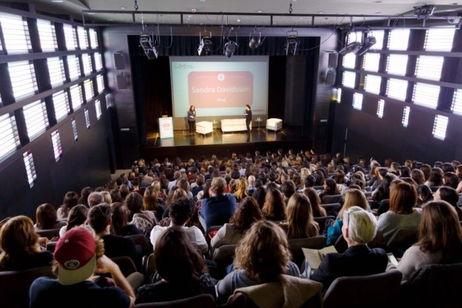 Women in Mobile, 400 personas disfrutaron de la gran noche del talento femenino Women in Mobile, 400 personas disfrutaron de la gran noche del talento femenino
