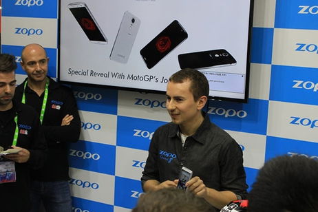 Presentado el Speed 8 de la mano de Jorge Lorenzo, el primer dispositivo con el Helio X20 Presentado el Speed 8 de la mano de Jorge Lorenzo, el primer dispositivo con el Helio X20