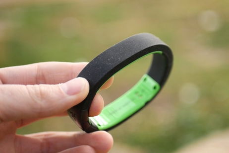 Un wearable que no pasa desapercibido, Razer Nabu, este es nuestro análisis en vídeo