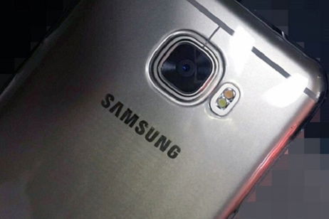 Primeras imágenes del Samsung Galaxy C5: el futuro gama media de la firma coreana Primeras imágenes del Samsung Galaxy C5: el futuro gama media de la firma coreana