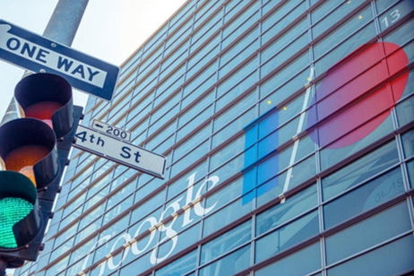 Google destrona a Apple como la marca más valiosa del mundo Google destrona a Apple como la marca más valiosa del mundo