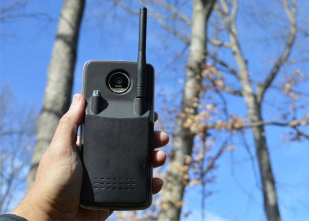 Linc, Moto Mod walkie talkie