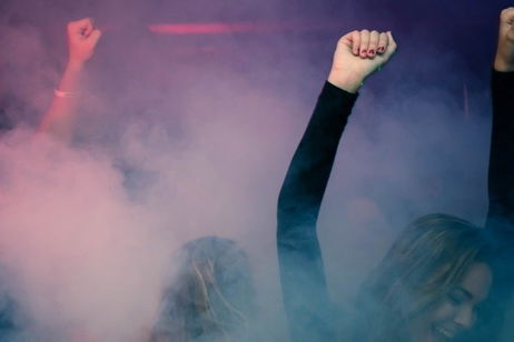 Descubre Luna: la red social que te muestra quién sale de fiesta y a dónde sale Descubre Luna: la red social que te muestra quién sale de fiesta y a dónde sale