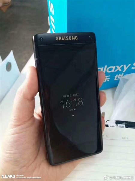 Filtrado al completo el nuevo móvil "de tapa" de Samsung