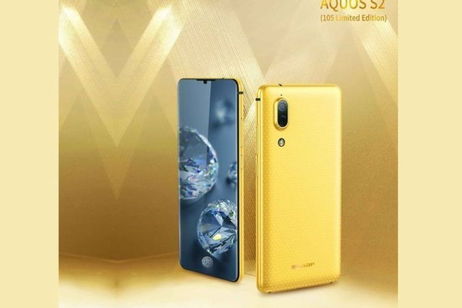 El nuevo móvil sin marcos de Sharp sería una mezcla entre el Essential Phone y el iPhone 8 El nuevo móvil sin marcos de Sharp sería una mezcla entre el Essential Phone y el iPhone 8
