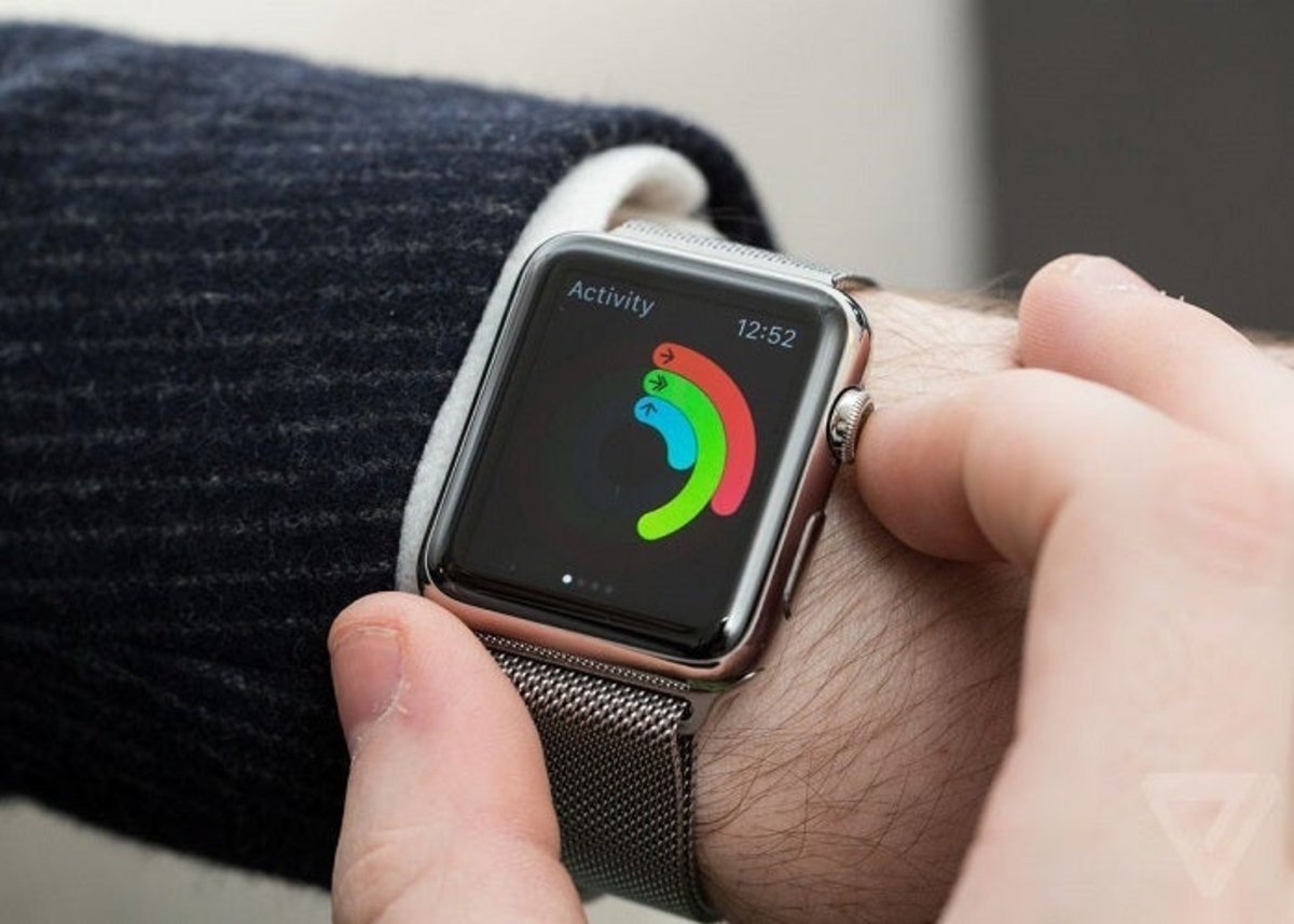 Los médicos advierten, el control cardiaco del Apple Watch 4 puede no ser bueno