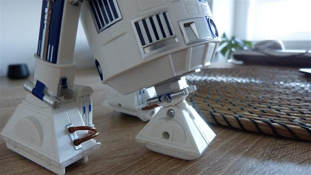 Probamos el Sphero R2-D2, así es el droide astromecánico que vas a querer que te regalen