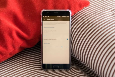 Qué es la luz nocturna o modo noche en Android y por qué deberías activarlo Qué es la luz nocturna o modo noche en Android y por qué deberías activarlo