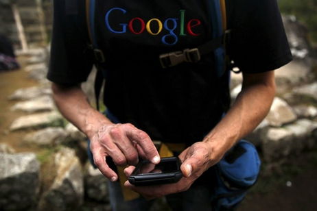 Tu teléfono comparte con Google más datos de los que crees, ¿es nuestro Gran Hermano 2.0? Tu teléfono comparte con Google más datos de los que crees, ¿es nuestro Gran Hermano 2.0?