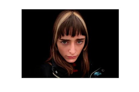 Apple se pone en ridículo con su último spot publicitario Apple se pone en ridículo con su último spot publicitario