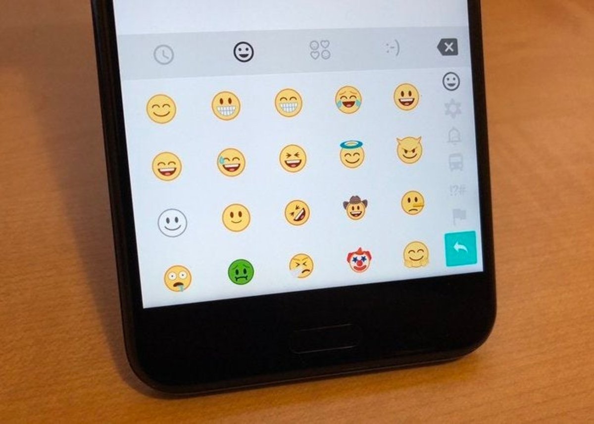 emojis HTC