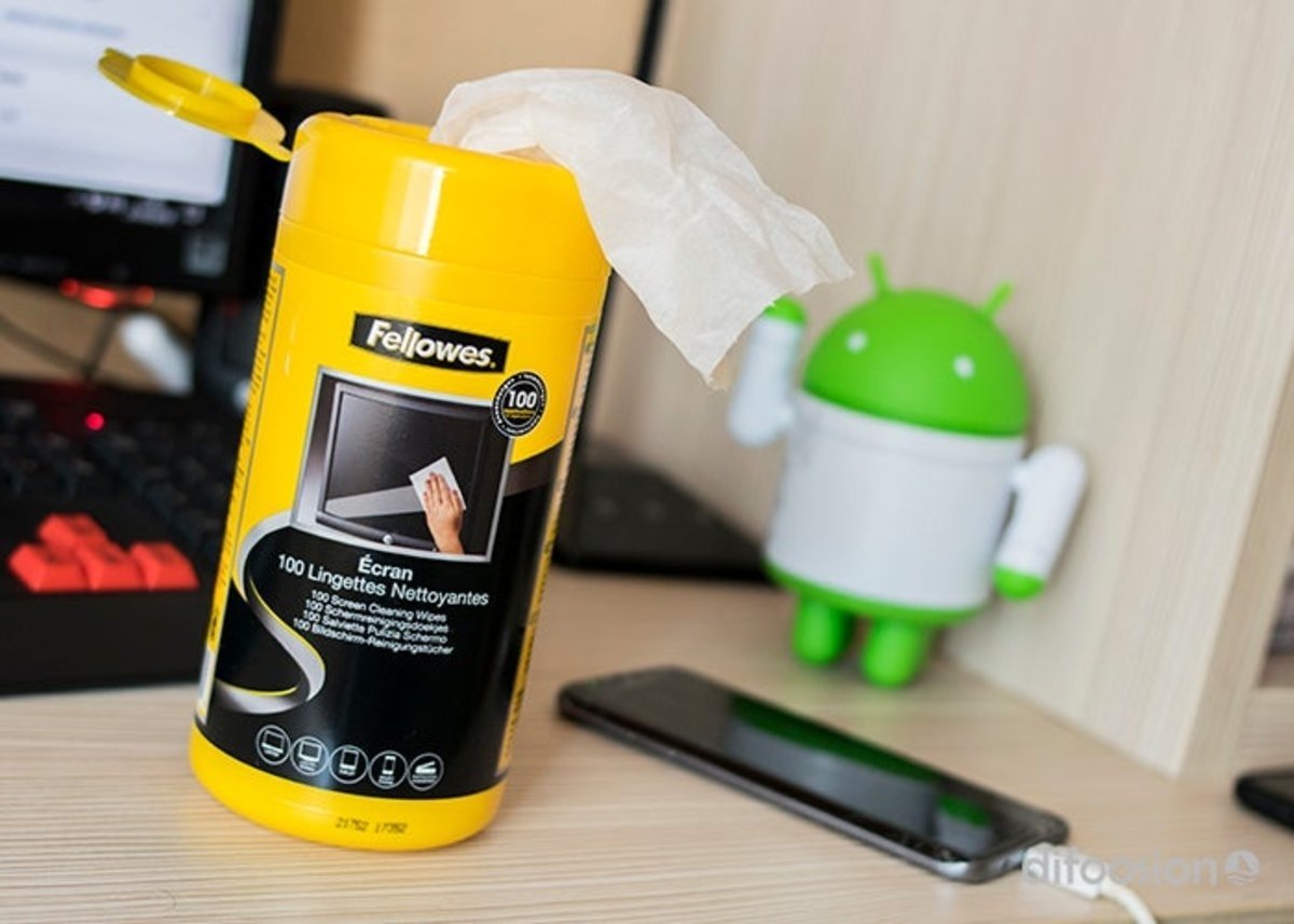 Mejor producto para limpiar pantallas smartphones 2