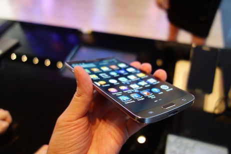 Samsung Galaxy Round, el móvil con pantalla curva de 2013 del que no recuerdas nada Samsung Galaxy Round, el móvil con pantalla curva de 2013 del que no recuerdas nada