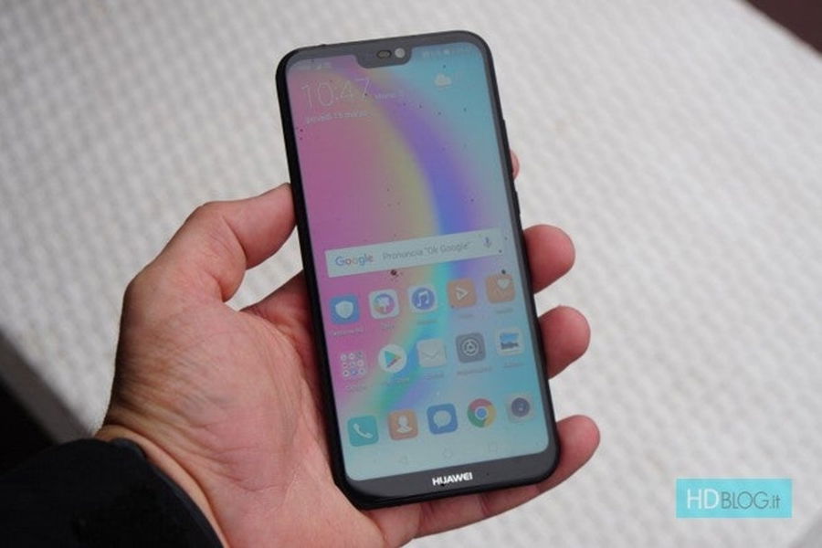 Huawei P20 Lite, primer 'unboxing' y primeras impresiones en vídeo