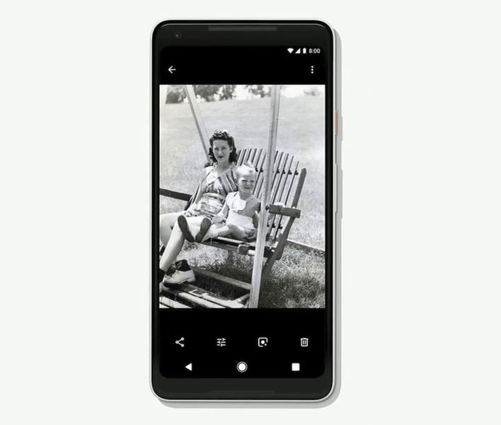 Google Fotos ya se prepara para "colorear" tus fotos en blanco y negro