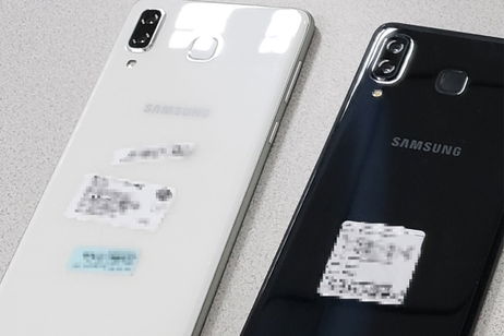 Los Samsung Galaxy A9 Star y A9 Star Lite posan para la cámara antes de ser presentados Los Samsung Galaxy A9 Star y A9 Star Lite posan para la cámara antes de ser presentados