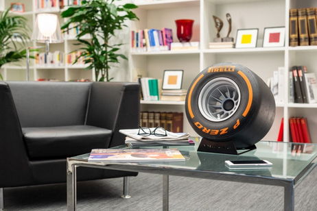 Pirelli presenta un altavoz Bluetooth con forma de neumático, y falla en lo más fácil Pirelli presenta un altavoz Bluetooth con forma de neumático, y falla en lo más fácil