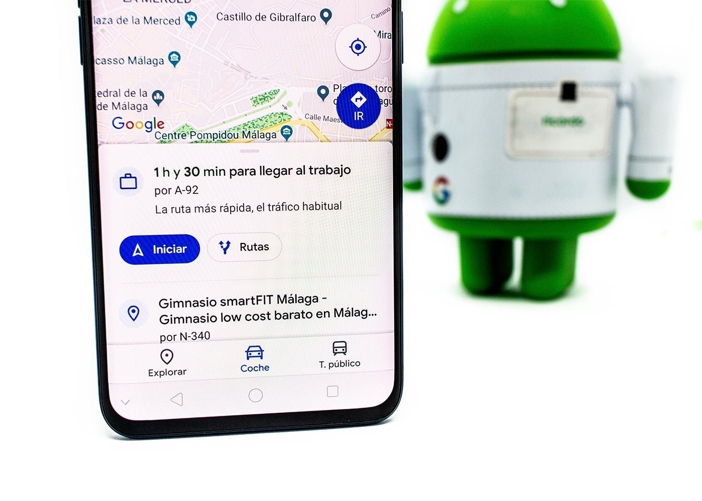 Google Maps te permite enviar mensajes a las empresas con su nueva función