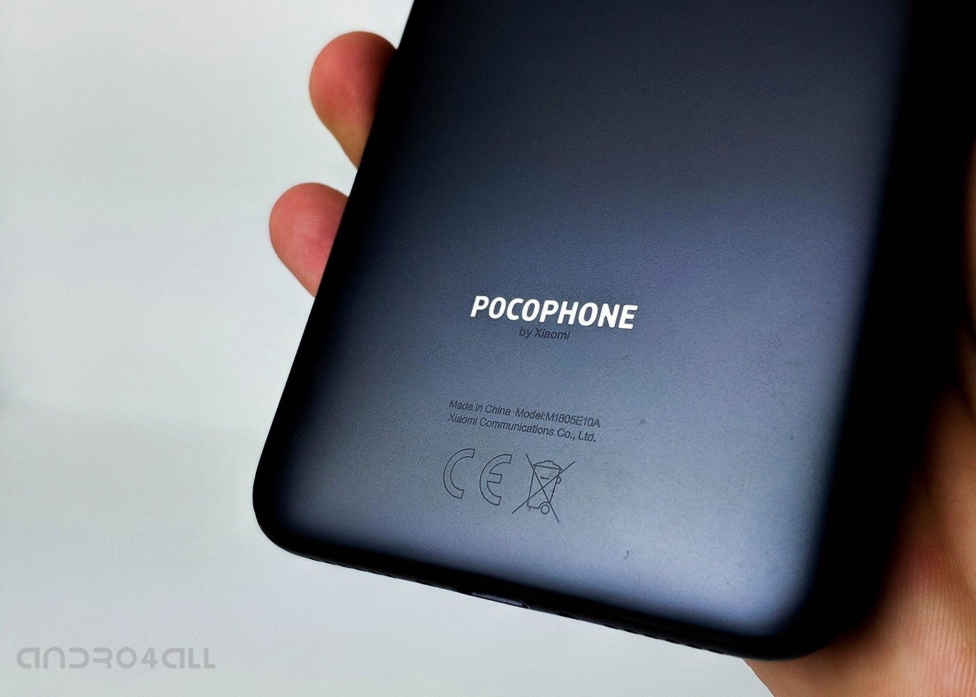 POCOPHONE F1, parte trasera