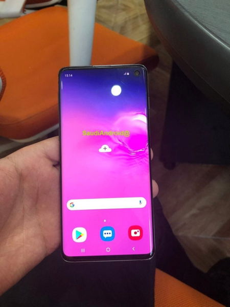 Samsung Galaxy S10 Plus frontal