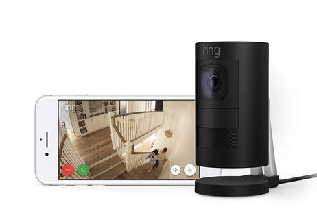 Ring Stick Up Cam Wired, precios y lanzamiento: la cámara de seguridad más versátil con IA y control por voz Ring Stick Up Cam Wired, precios y lanzamiento: la cámara de seguridad más versátil con IA y control por voz