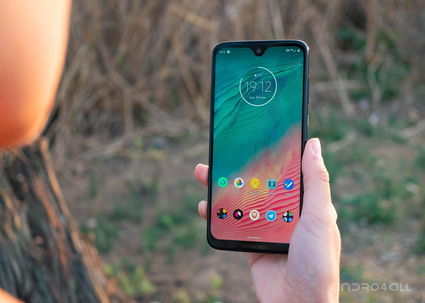 Moto G7 Plus, pantalla y software
